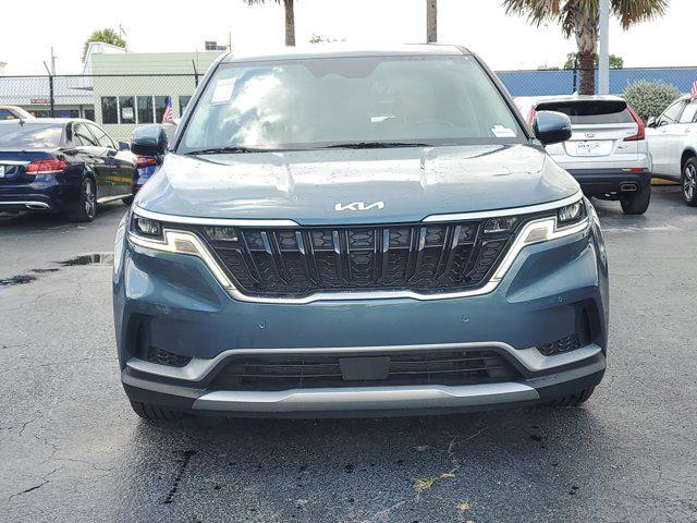 used 2024 Kia Carnival car, priced at $35,230