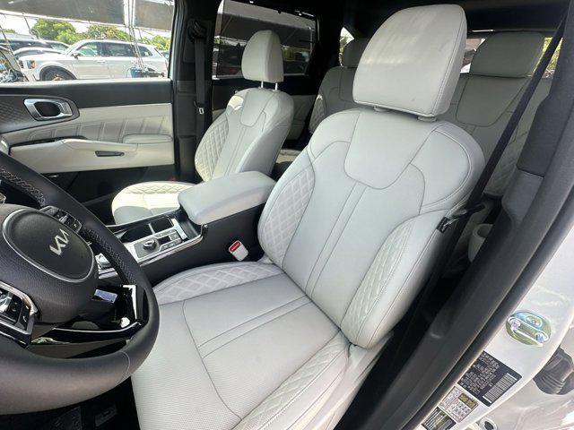 new 2025 Kia Sorento Hybrid car, priced at $46,972