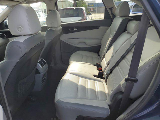 used 2019 Kia Sorento car, priced at $16,999