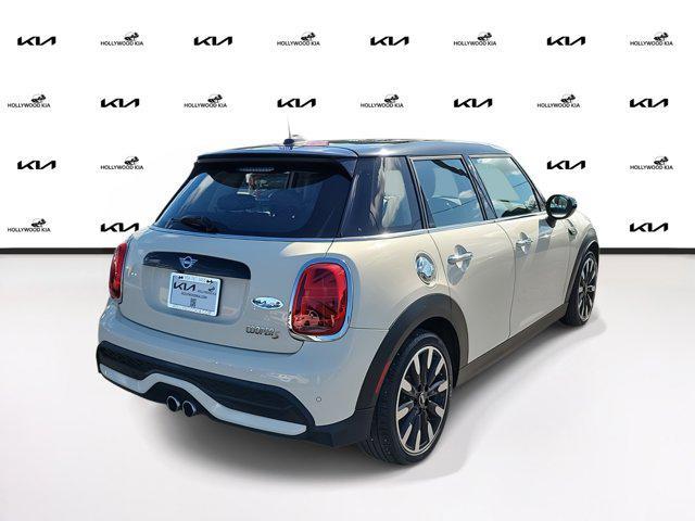 used 2022 MINI Hardtop car, priced at $21,900