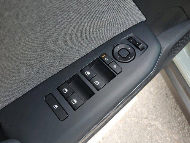 new 2025 Kia K4 car, priced at $22,121