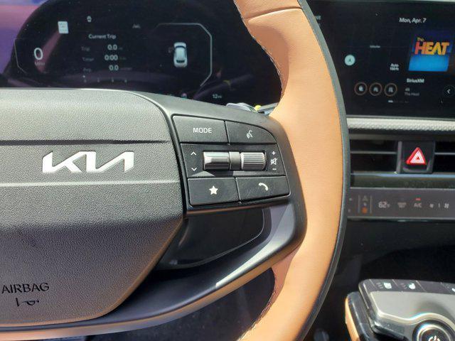 new 2025 Kia EV6 car, priced at $44,282