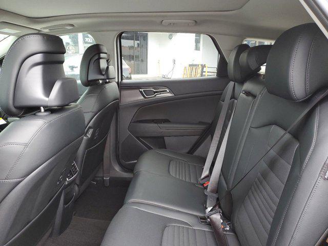new 2025 Kia Sportage car, priced at $32,072