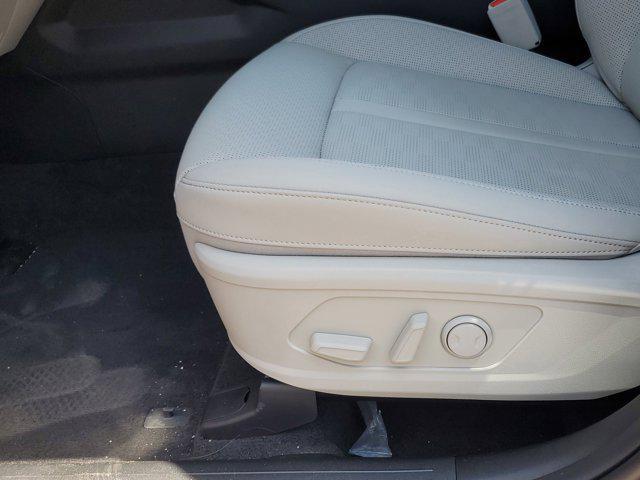 new 2025 Kia Sorento car, priced at $37,510