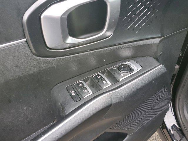 used 2022 Kia Sorento car, priced at $23,394