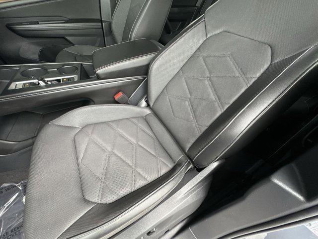 used 2024 Volkswagen Atlas car, priced at $28,522
