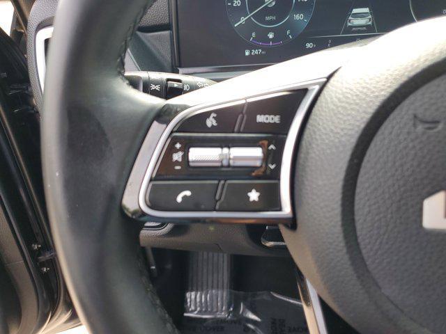 used 2024 Kia Seltos car, priced at $18,999