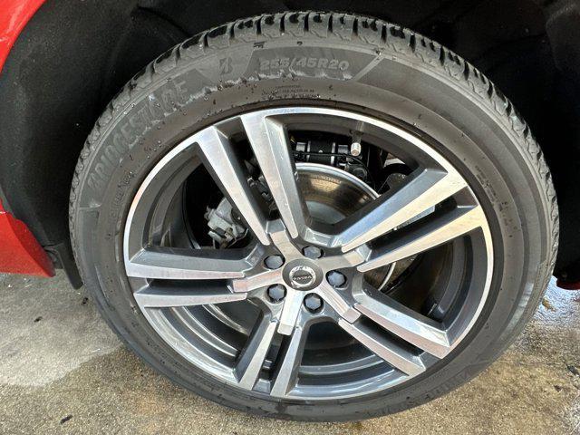 used 2019 Volvo XC60 car, priced at $20,499