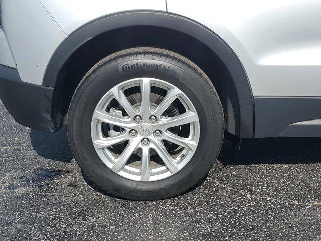 used 2022 Cadillac XT4 car, priced at $21,195