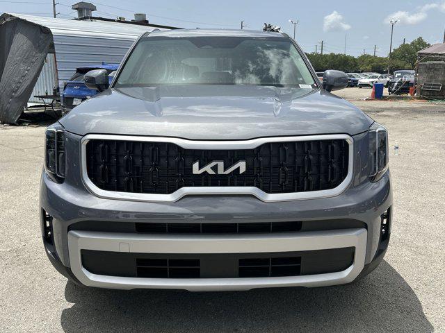 used 2023 Kia Sorento car, priced at $25,876