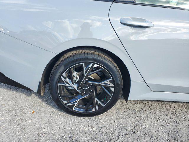 new 2025 Kia K5 car, priced at $29,974