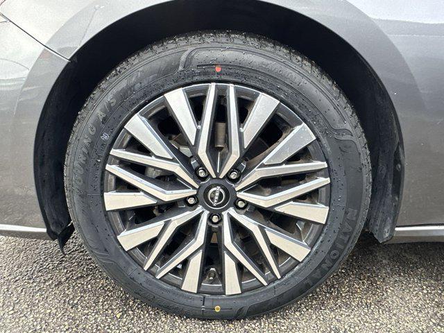 used 2024 Nissan Altima car, priced at $17,242