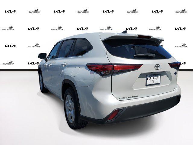 used 2023 Toyota Highlander car, priced at $31,495