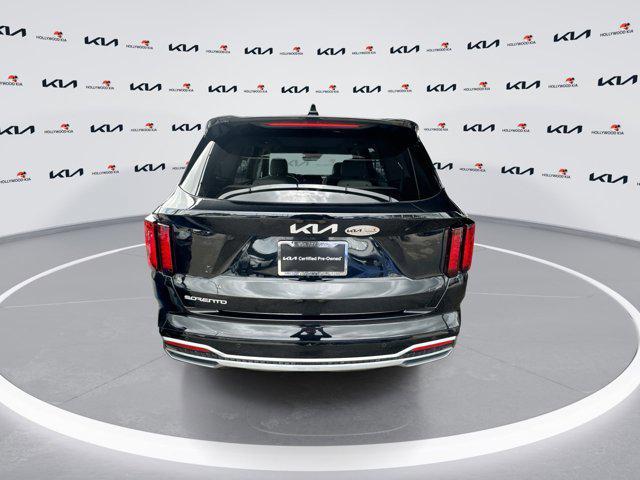 used 2023 Kia Sorento car, priced at $24,214