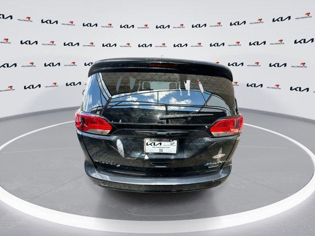 used 2019 Chrysler Pacifica Hybrid car, priced at $19,199