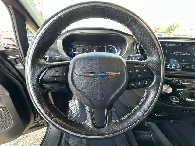 used 2019 Chrysler Pacifica Hybrid car, priced at $19,199