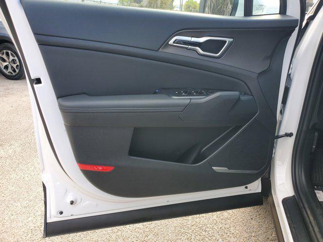 new 2026 Kia Sportage car, priced at $32,985