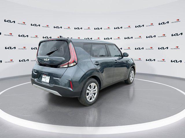 new 2025 Kia Soul car, priced at $19,348