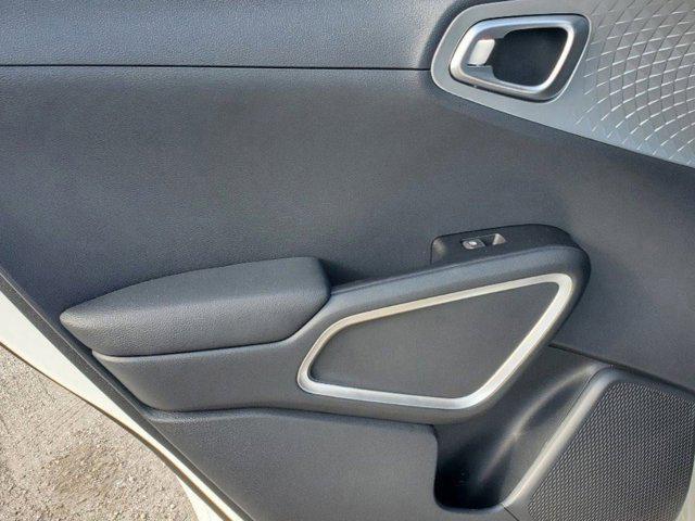 new 2025 Kia Soul car, priced at $19,554