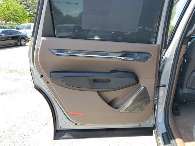 new 2026 Kia EV9 car, priced at $75,220
