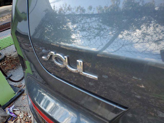 used 2021 Kia Soul car, priced at $17,252
