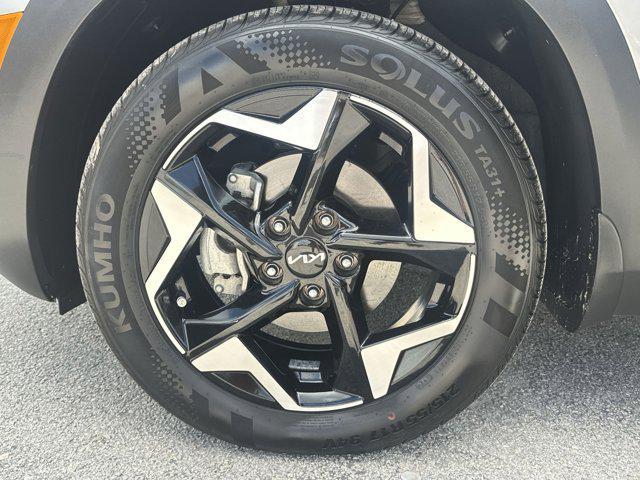 used 2024 Kia Seltos car, priced at $21,974