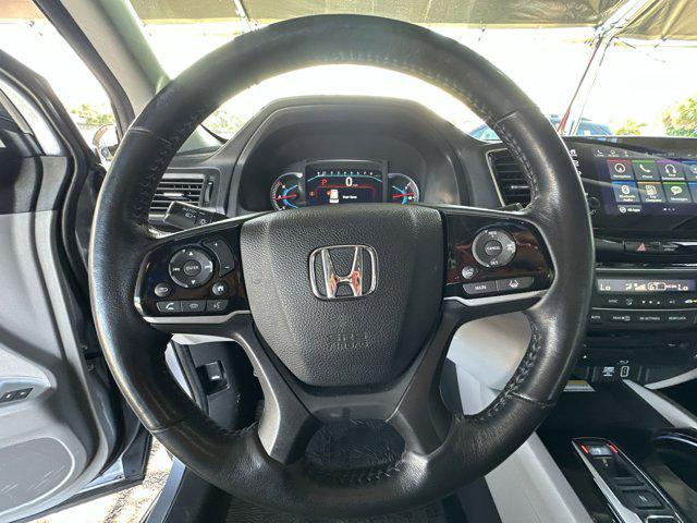 used 2022 Honda Pilot car, priced at $32,622