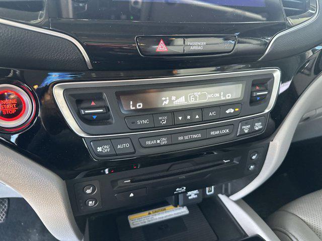 used 2022 Honda Pilot car, priced at $32,622