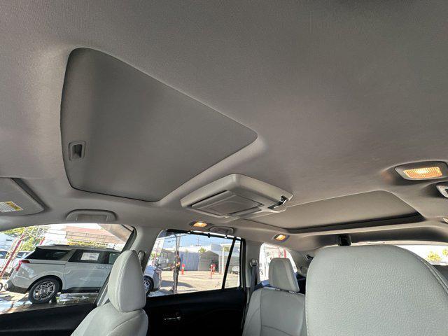used 2022 Honda Pilot car, priced at $32,622