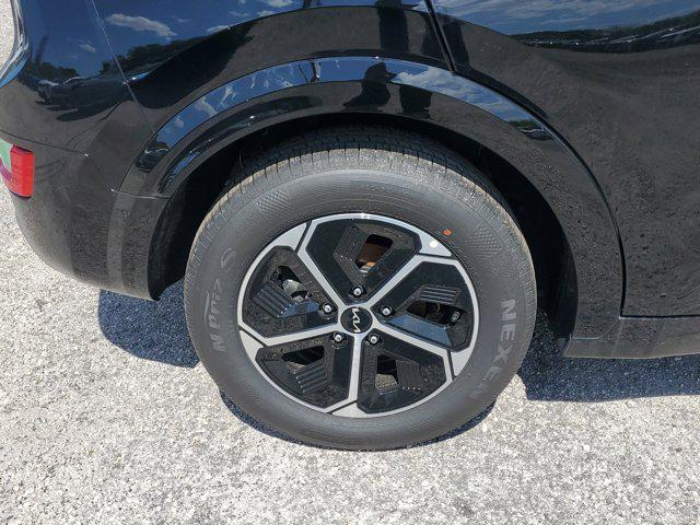 new 2025 Kia Niro car, priced at $29,960