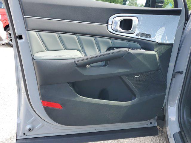 new 2025 Kia Sorento car, priced at $41,780
