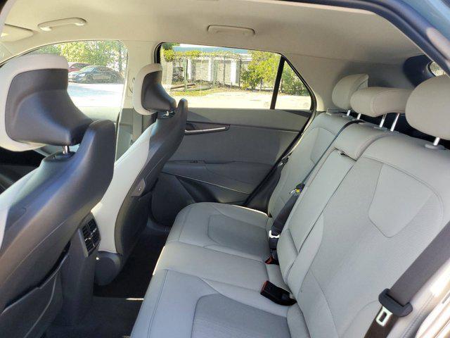 new 2025 Kia Niro car, priced at $27,580