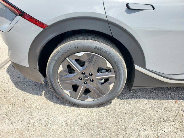 new 2025 Kia EV6 car, priced at $40,560