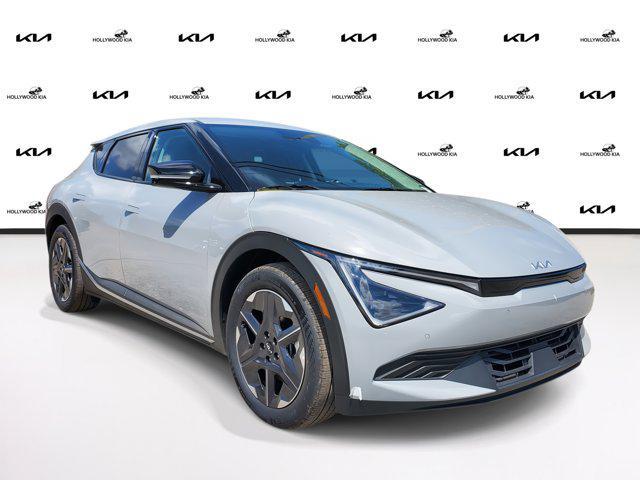 new 2025 Kia EV6 car, priced at $40,560