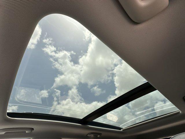 new 2025 Kia Sorento car, priced at $45,322