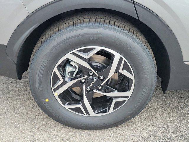 new 2025 Kia Sportage car, priced at $24,949