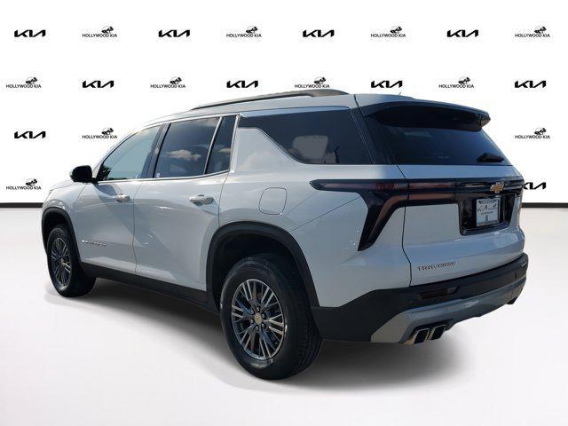 used 2024 Chevrolet Traverse car, priced at $34,843