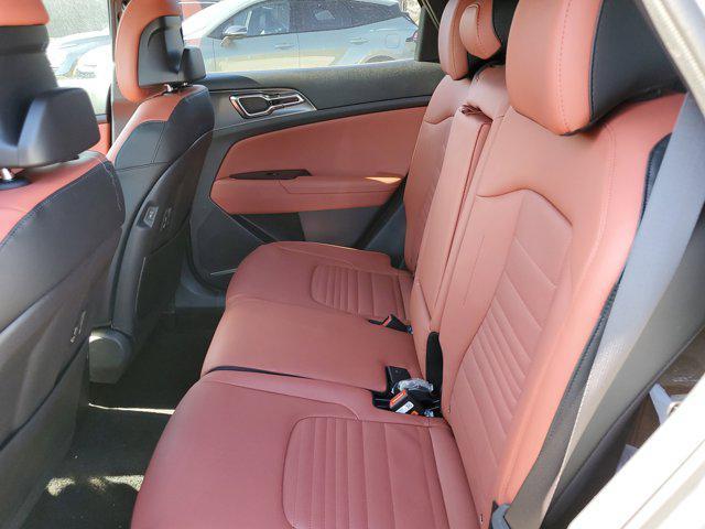 new 2025 Kia Sportage car, priced at $32,090