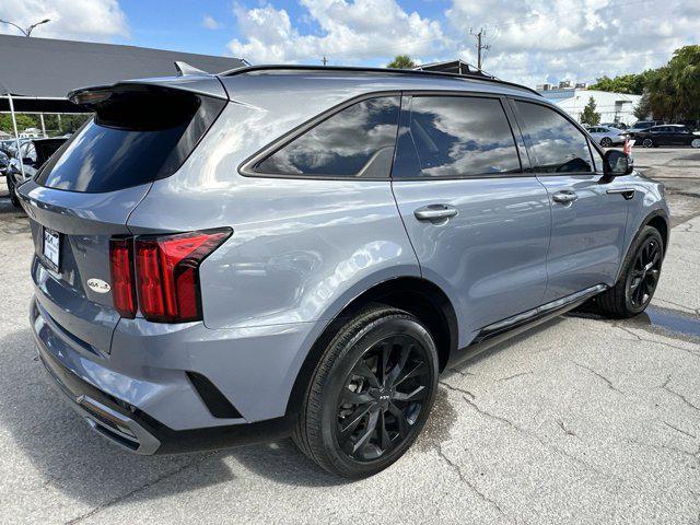 used 2023 Kia Sorento car, priced at $29,332