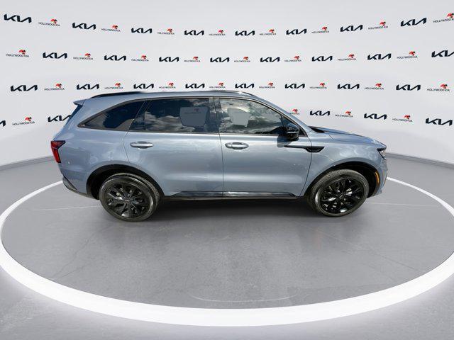 used 2023 Kia Sorento car, priced at $28,243