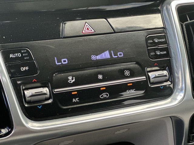 used 2023 Kia Sorento car, priced at $29,332