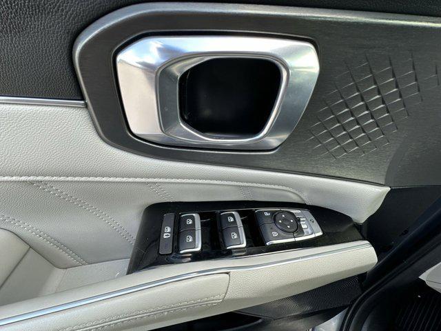 used 2023 Kia Sorento car, priced at $29,332