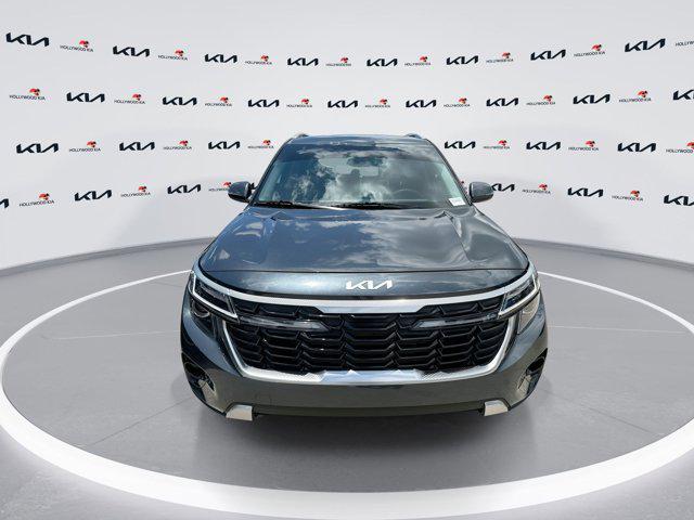 used 2025 Kia Seltos car, priced at $23,969