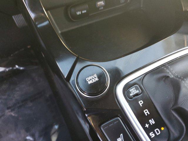 new 2025 Kia Sorento car, priced at $32,970