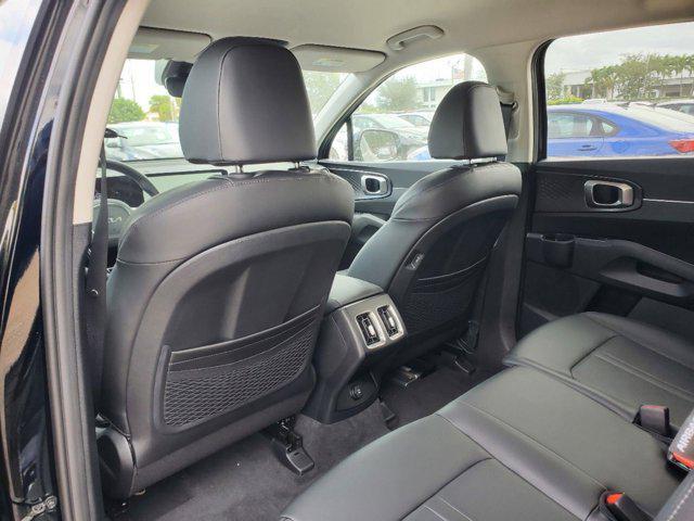 new 2025 Kia Sorento car, priced at $32,970