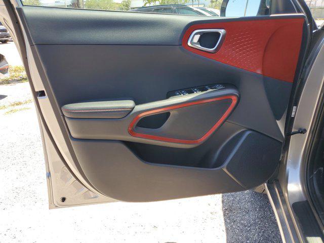 new 2025 Kia Soul car, priced at $23,015