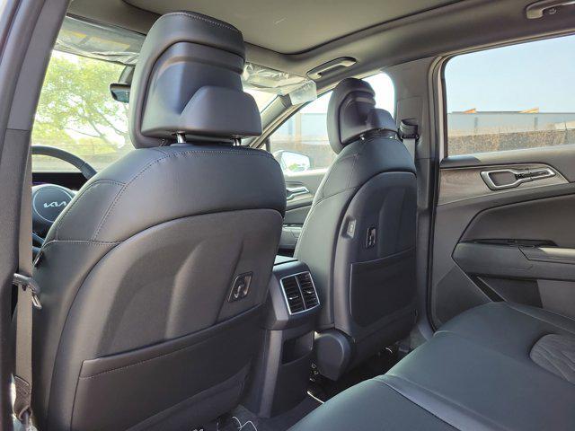 new 2025 Kia Sportage car, priced at $31,010