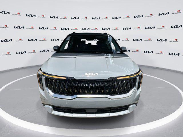 new 2025 Kia Carnival Hybrid car, priced at $45,365