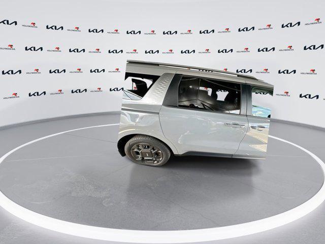 new 2025 Kia Carnival Hybrid car, priced at $45,365