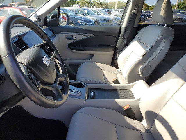 used 2022 Honda Pilot car, priced at $27,480